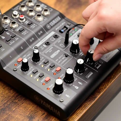 Yamaha AG06MK2B 6 Channel Mixer with USB Audio Interface
