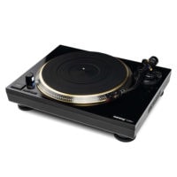 Product shoot of Reloop TURN5 Direct Drive HiFi Turntable