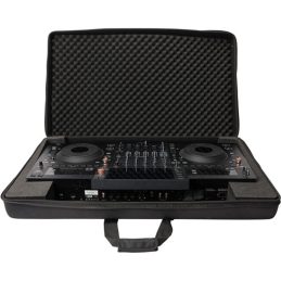 MAGMA CTRL Case front view