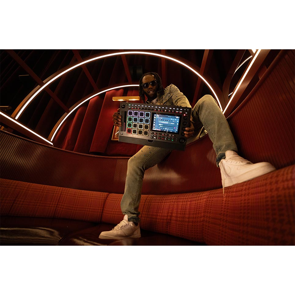 Akai Professional MPC LIVE III Music Production Controller - Image 14