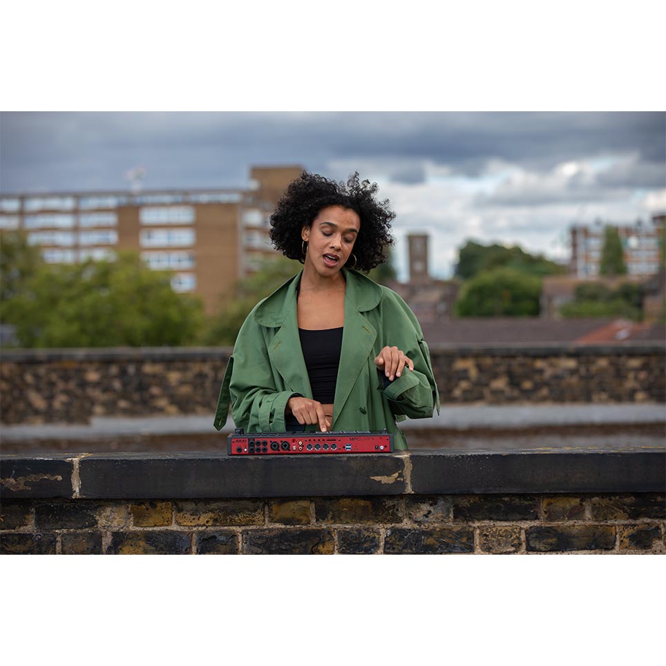 Akai Professional MPC LIVE III Music Production Controller - Image 13