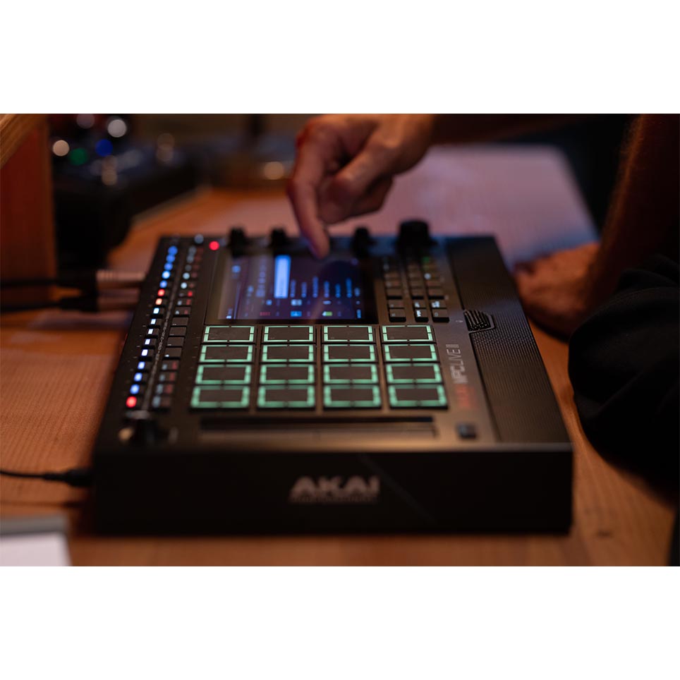Akai Professional MPC LIVE III Music Production Controller - Image 11
