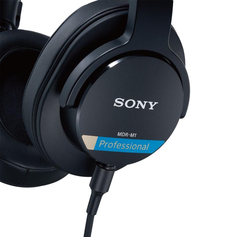 Sony MDR-M1 Closed Monitor Headphones