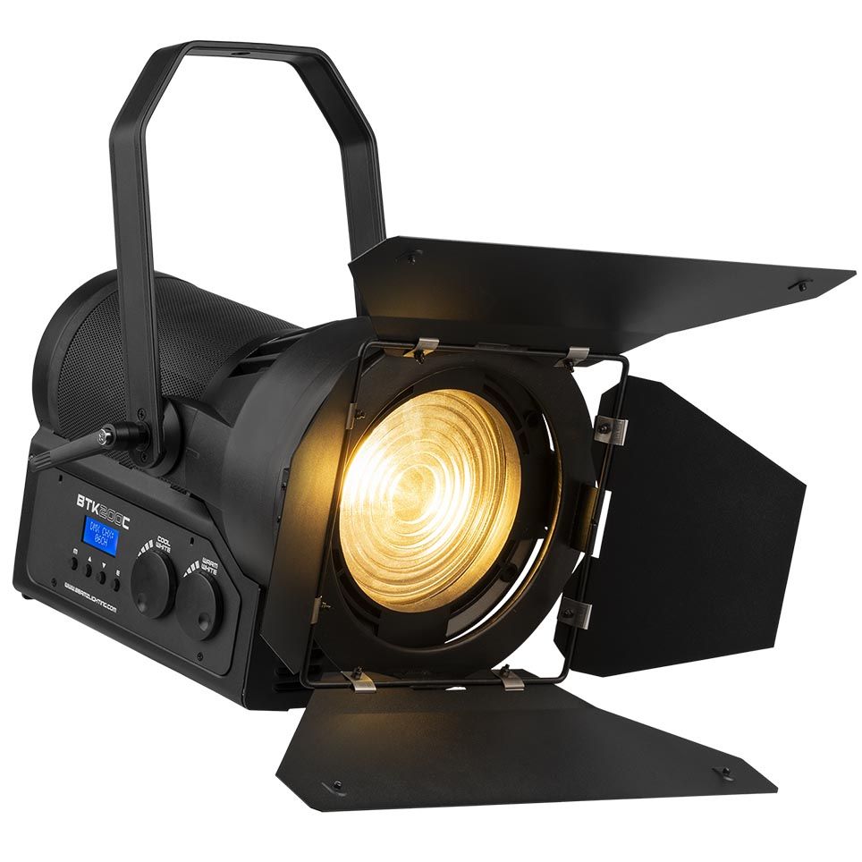 BeamzPRO BTM100WW Fresnel Zoom 100W WW 3200K LED Light