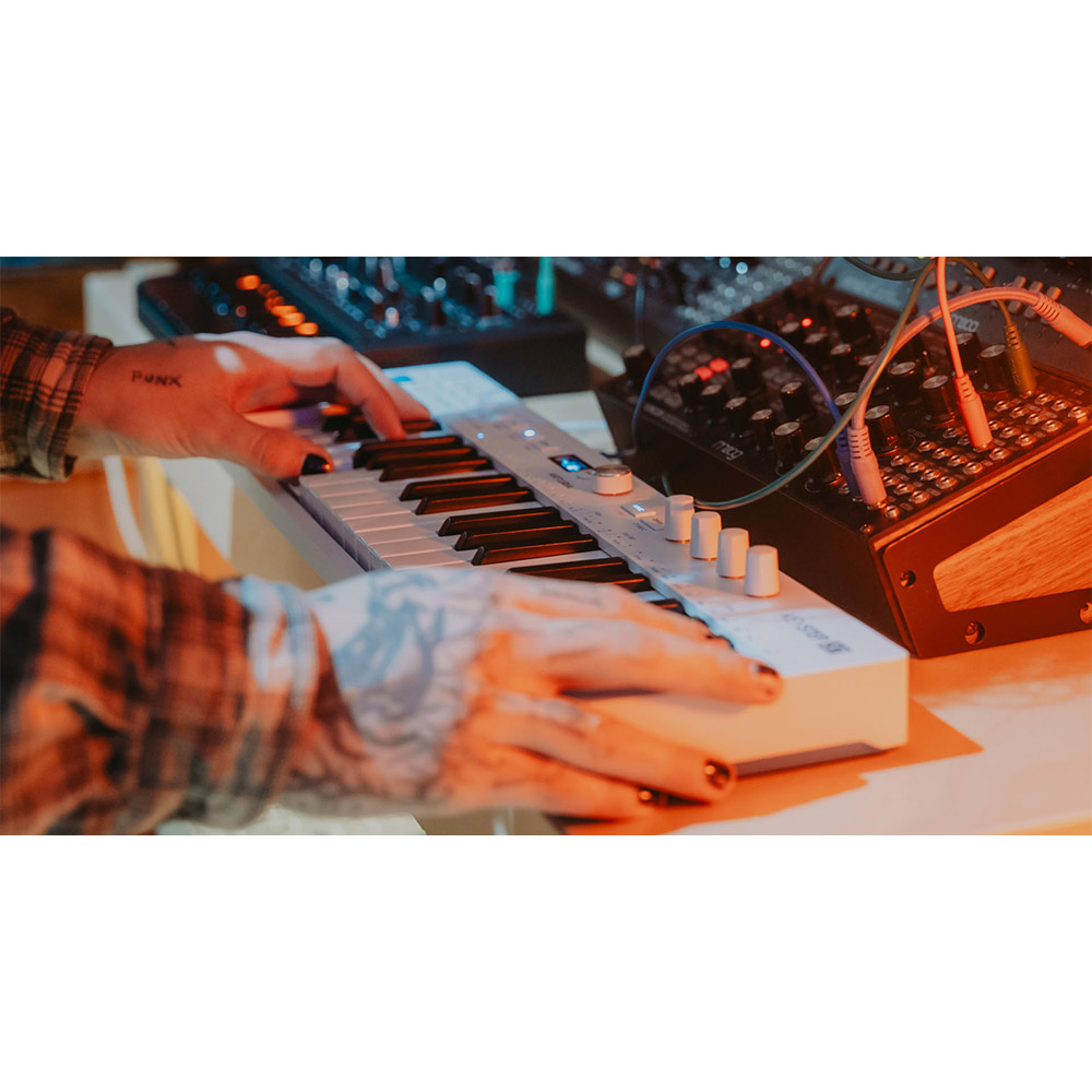 Arturia KeyStep 37 mk2 Controller & Sequencer - Image 9