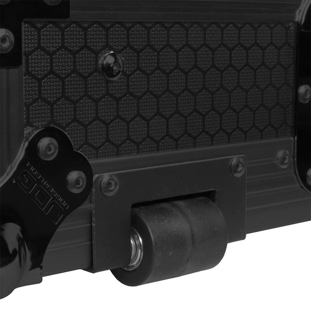 UDG U91075BL Ultimate Flight Case Pioneer DJ XDJ-RX3 Black Plus Laptop Shelf + Wheels