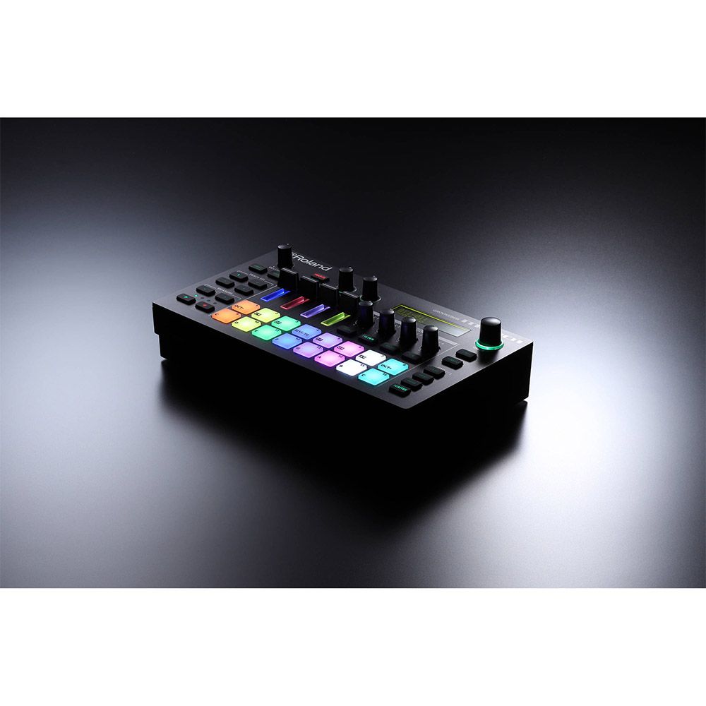 Roland MC-101 Groovebox with Magma CTRL Case