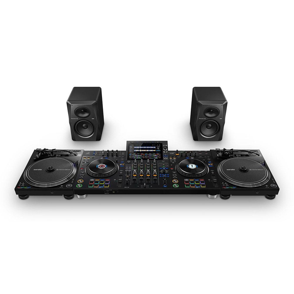 AlphaTheta XDJ-AZ with Magma 41038 Controller Case with Wheels